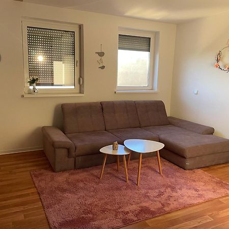 Ferienwohnung Im Gutshaus Mollenbeck Bagian luar foto